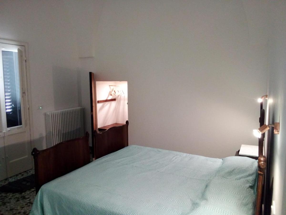 Cortile Calinea Bed & Breakfast Castrignano del Capo Luaran gambar
