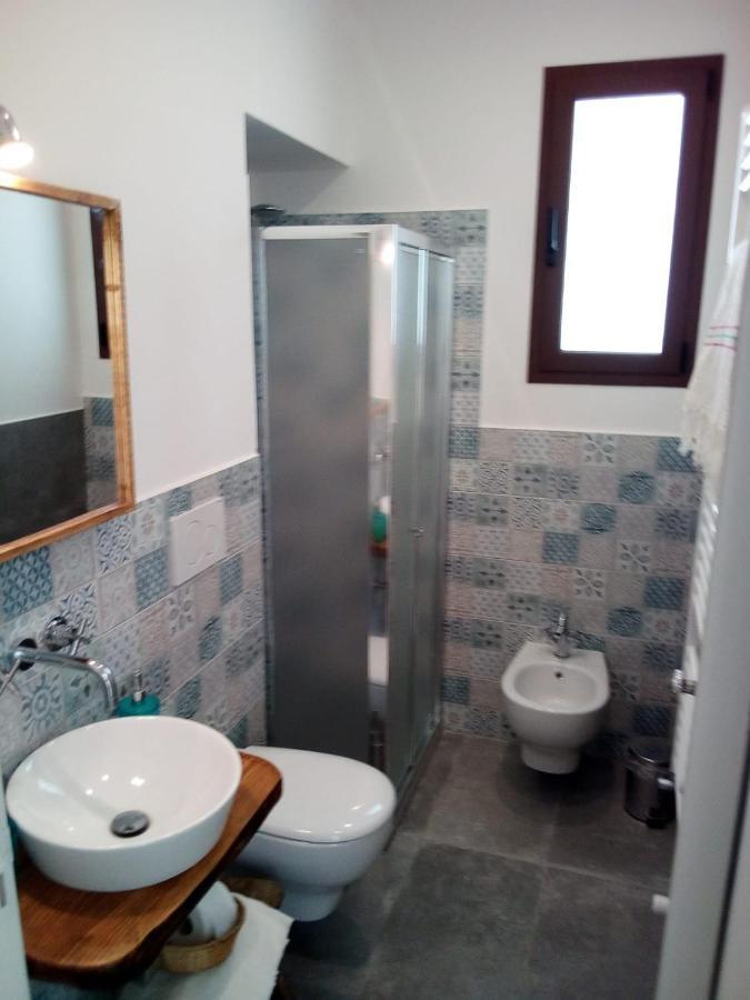 Cortile Calinea Bed & Breakfast Castrignano del Capo Luaran gambar