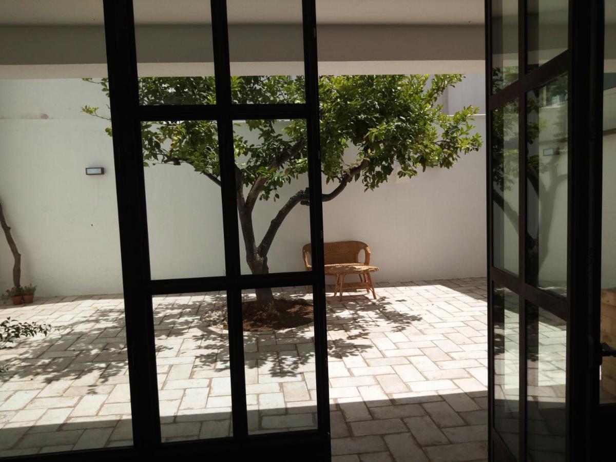 Cortile Calinea Bed & Breakfast Castrignano del Capo Luaran gambar