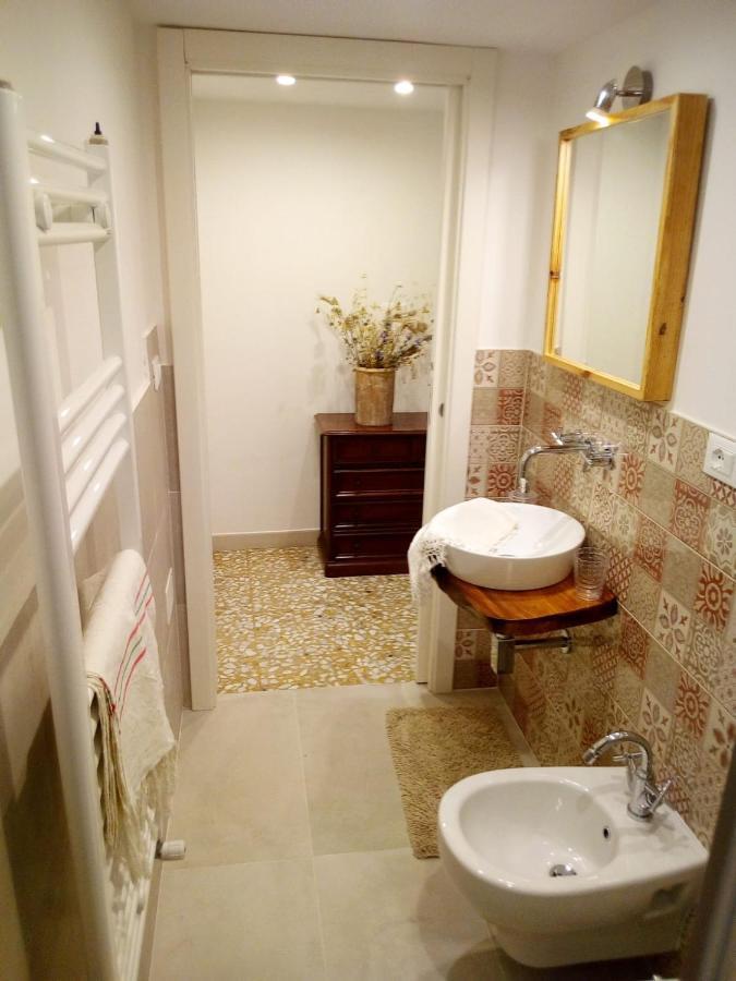 Cortile Calinea Bed & Breakfast Castrignano del Capo Luaran gambar