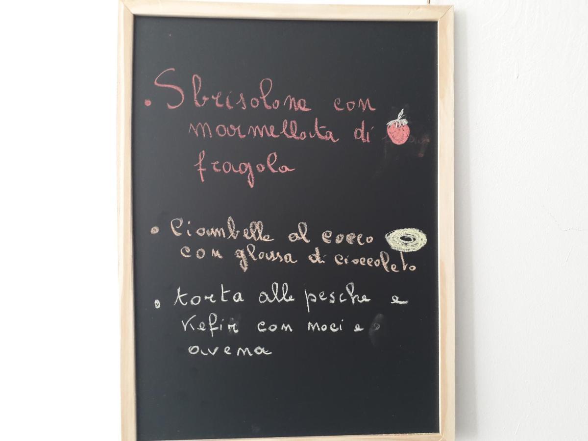 Cortile Calinea Bed & Breakfast Castrignano del Capo Luaran gambar